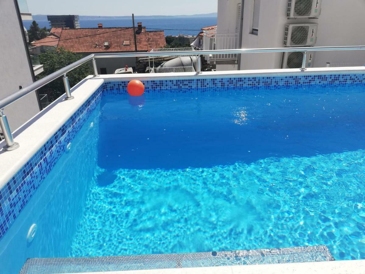 פודסטראנה Apartments Leptiric מראה חיצוני תמונה